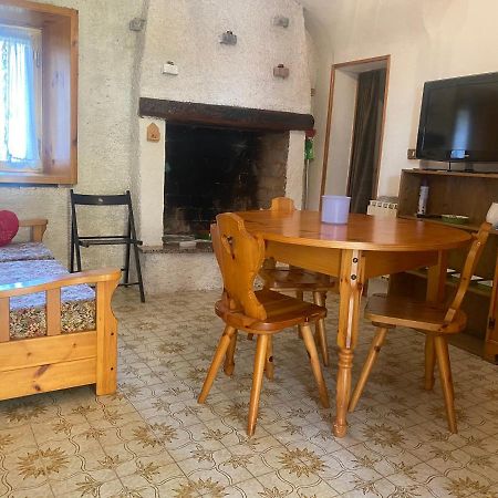 “Casa Rosi” Appartamento In Zona Medievale Pisogne Εξωτερικό φωτογραφία